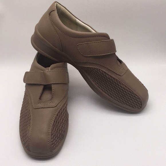 Propet Prudence Taupe W2065 Woman’s Walking Comfort Shoes Size 9.5 Wide Width - Picture 11 of 13